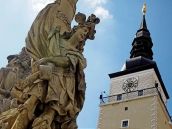 Potulky Trnavou: Klement mal byť na námestí, spravili z neho Pázmaňa